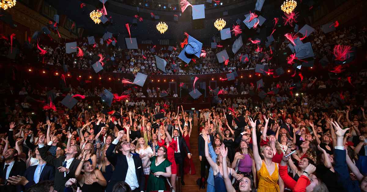 Auc Graduation Ceremony Online Amsterdam University College