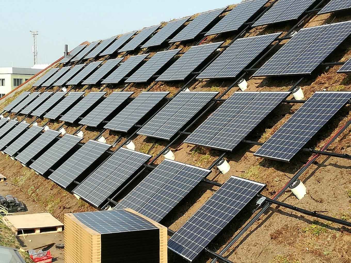 Solar panels on the roof of the AUC academic building